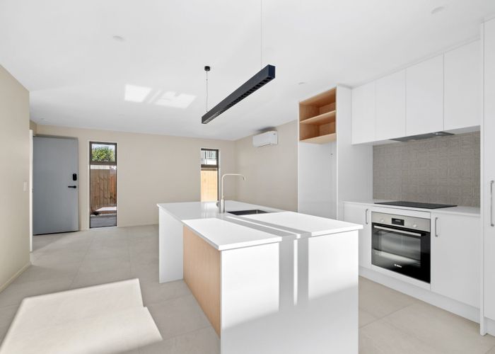  at 2/50 Marine Parade, North New Brighton, Christchurch City, Canterbury
