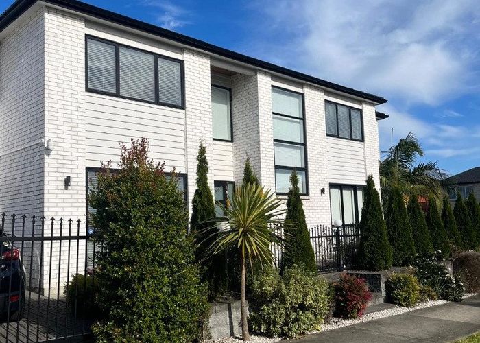  at Flat Bush, Manukau City, Auckland