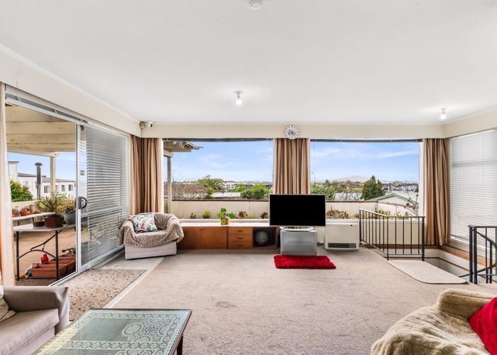  at 65 Potter Avenue, Northcote, North Shore City, Auckland