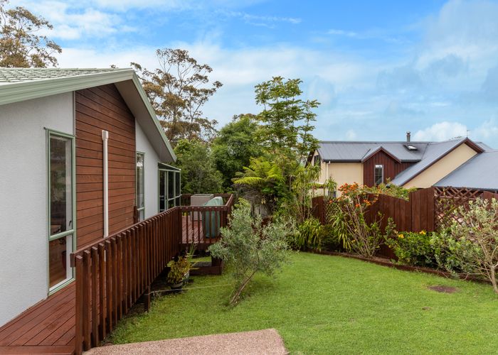  at 6 Sunhill Road, Sunnyvale, Auckland