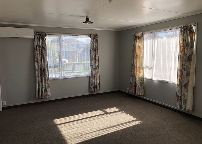  at 19 Unity Lane, Melville, Hamilton, Waikato