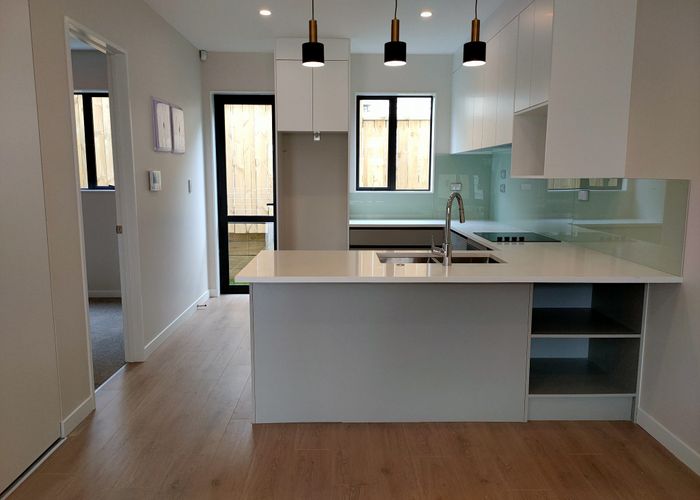  at 7/21 Humphrey Kemp Ave, Henderson, Waitakere City, Auckland