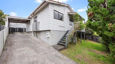  at 1/18 Sherwood Avenue, Te Atatu South, Auckland