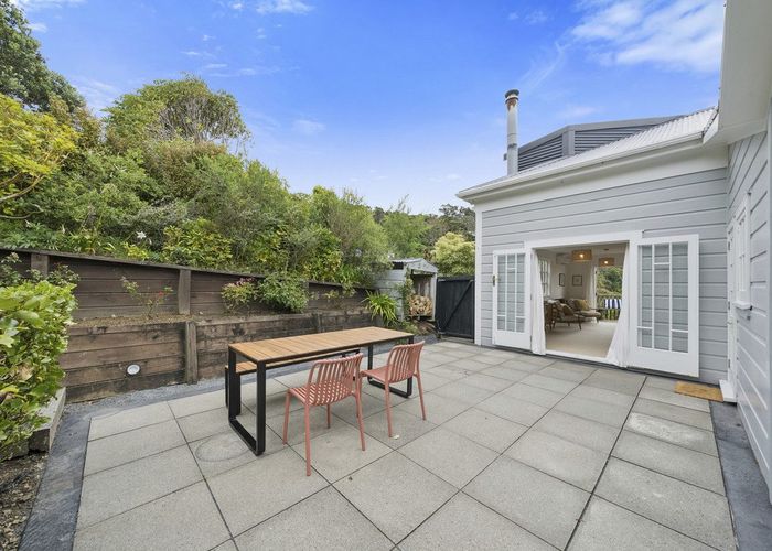  at 51 Reuben Avenue, Brooklyn, Wellington, Wellington