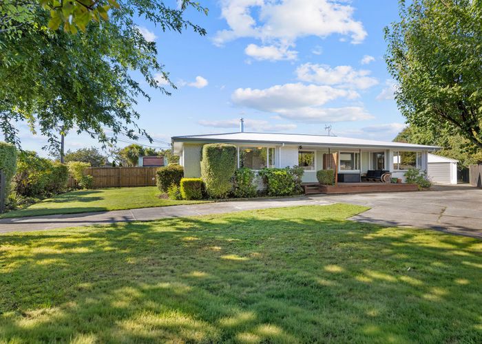  at 39 Martbern Crescent, Bishopdale, Christchurch