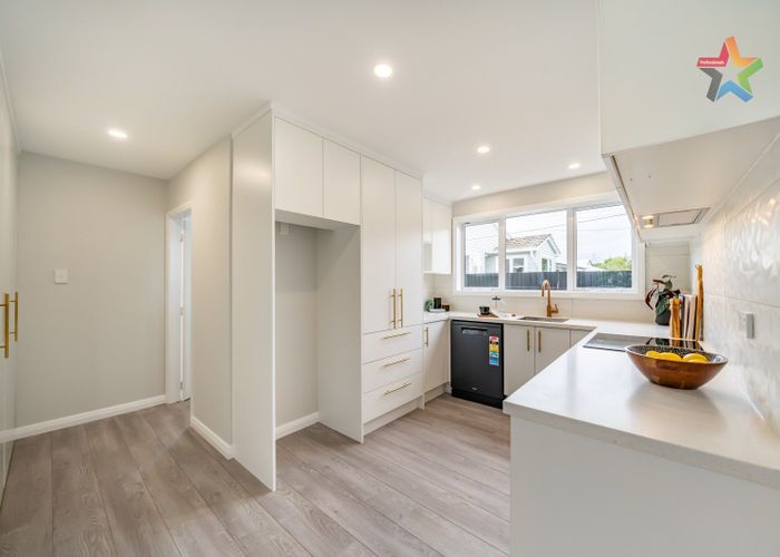  at 8 Golf Road, Manor Park, Lower Hutt