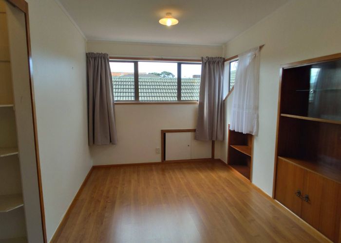 at 57 Sylvan Ave, Northcote, North Shore City, Auckland