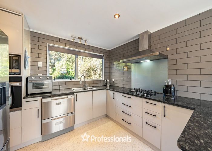  at 54 Lord Street, Stokes Valley, Lower Hutt, Wellington
