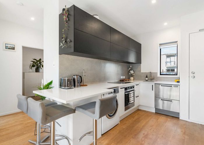  at 31/24 Norrie Avenue, Mount Albert, Auckland City, Auckland