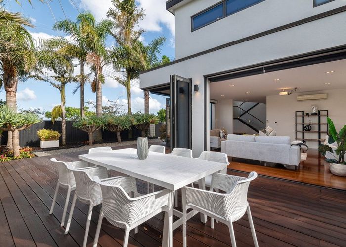  at 17 Waitemata Road, Hauraki, Auckland