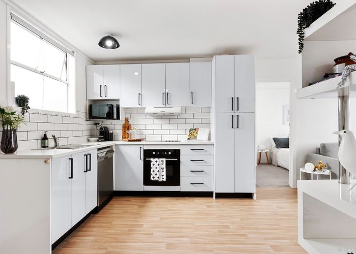  at 6/11 Lovelock Avenue, Mount Eden, Auckland