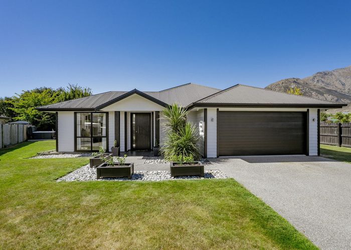  at 32 Hope Avenue, Lake Hayes, Queenstown