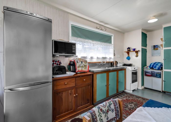  at 21 Blackmore Street, Lynmouth, New Plymouth