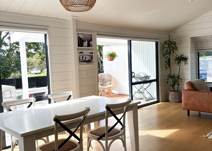  at 4 Beach Road, Manly, Whangaparaoa