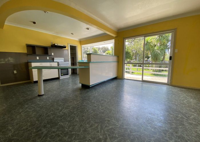  at 42 Divich Ave, Te Atatu South, Waitakere City, Auckland
