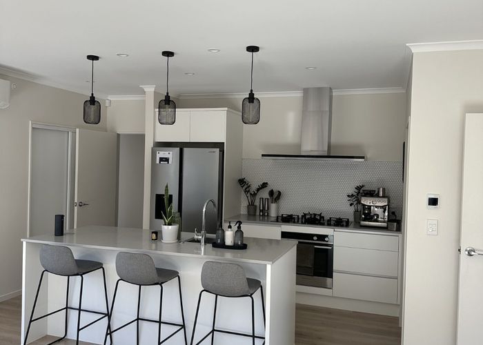  at 34 Waituarua Drive, Takanini, Auckland