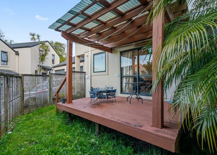  at 28E Glenorchy Street, Glen Eden, Auckland