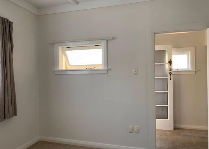  at 58  Manukau Rd, Epsom, Auckland City, Auckland