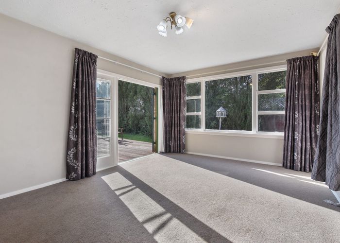  at 15 Ebony Street, Bishopdale, Christchurch City, Canterbury