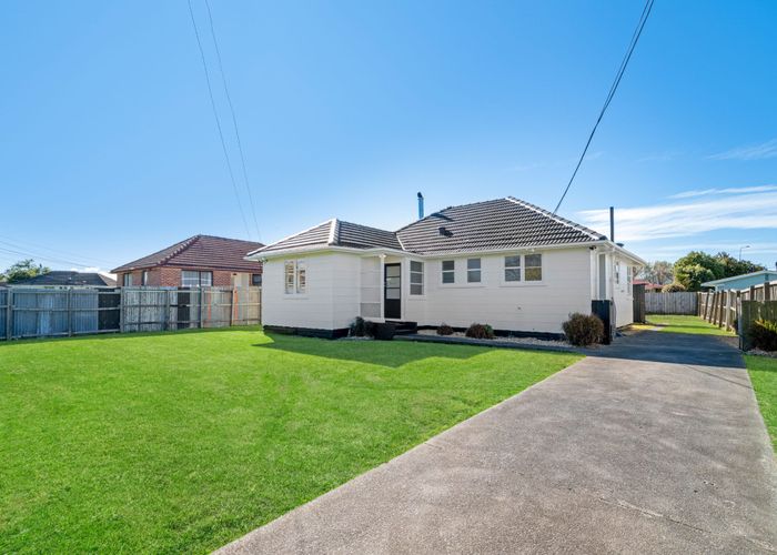  at 14 Onawe Place, Mairehau, Christchurch City, Canterbury