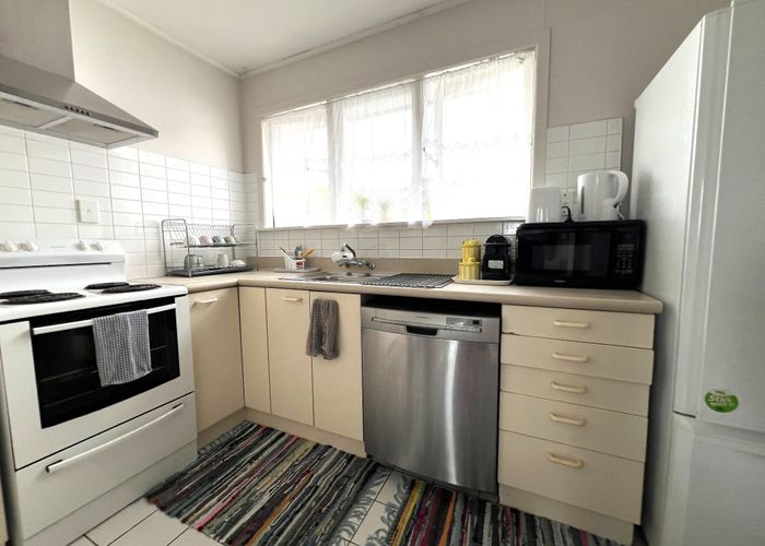  at 1/43 Simkin Ave, Saint Johns, Auckland City, Auckland