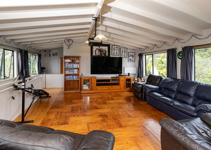  at 166 Opanuku Road, Henderson Valley, Auckland