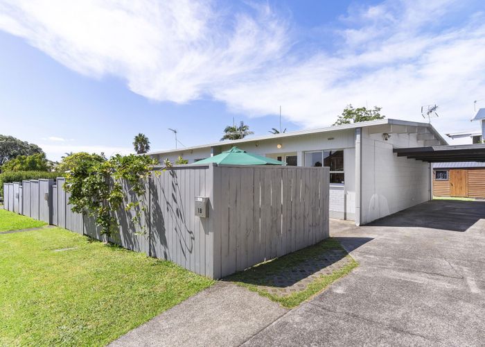  at 1/1A Park Avenue, Birkenhead, North Shore City, Auckland
