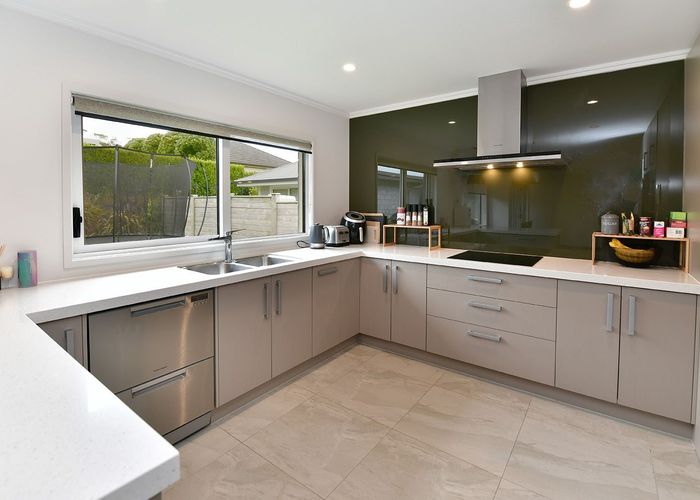  at 202 Harris Drive, Silverdale, Silverdale