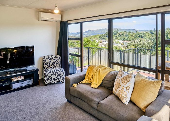  at 29 Penguin Grove, Waitangirua, Porirua