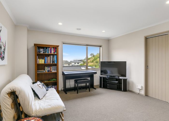  at 21 Winsley Terrace, Churton Park, Wellington