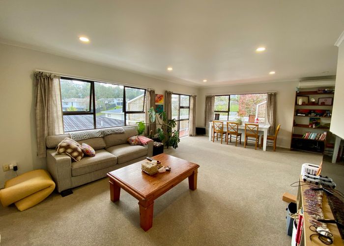  at 131 Spinella Drive, Glenfield, North Shore City, Auckland