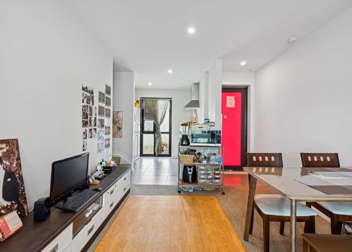  at 3/10 Silvermoon Road, Albany, North Shore City, Auckland