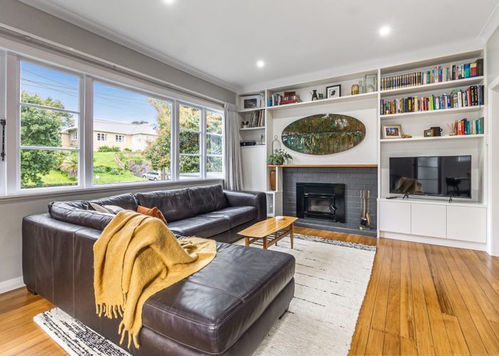 at 20 McCullough Avenue, Mount Roskill, Auckland