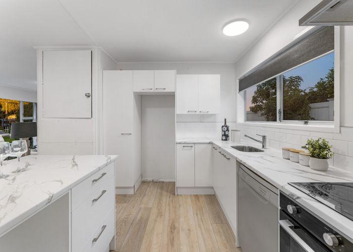  at 1/18 Frances Street, Manurewa, Auckland