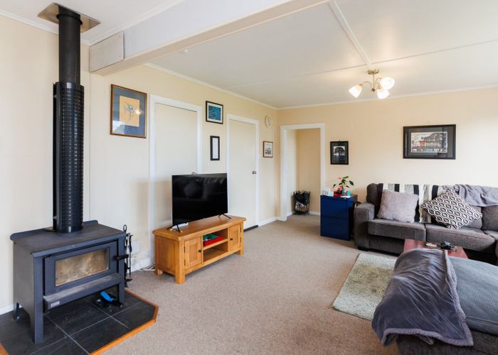  at 18 Bell Street, Marton, Marton