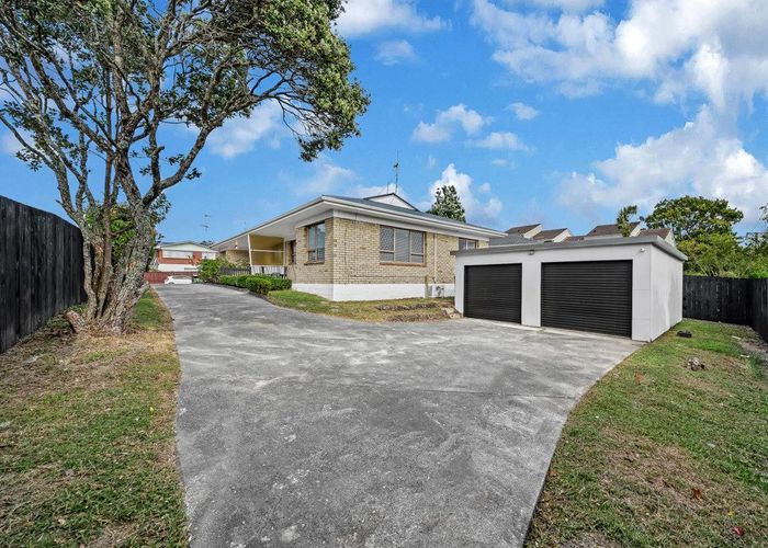  at 1/52 Butterworth Drive, Glendene, Waitakere City, Auckland
