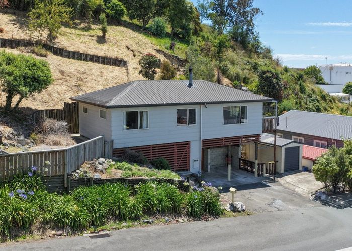 at 8 Fountain Place, Beachville, Nelson, Nelson / Tasman