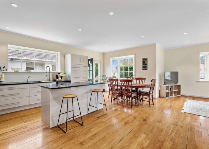  at 58 Mount Roskill Road, Mount Roskill, Auckland City, Auckland
