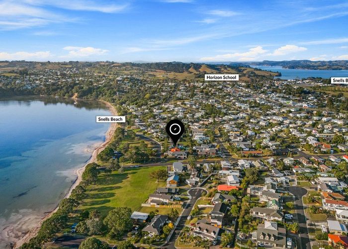  at 4 Sunrise Boulevard, Snells Beach, Rodney, Auckland