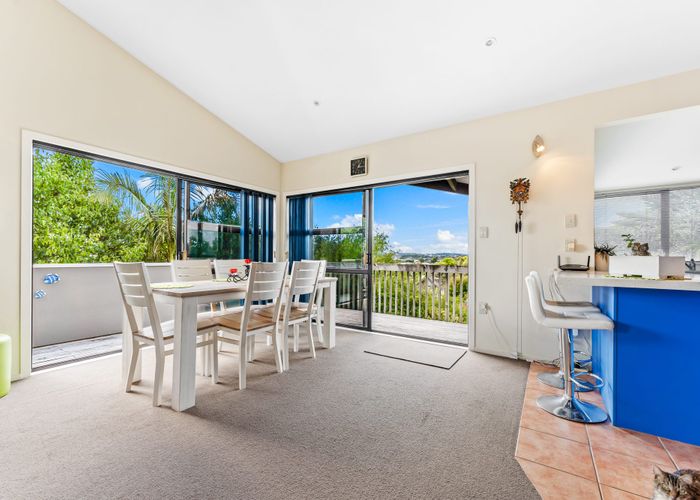  at 33 Gledstane Road, Stanmore Bay, Rodney, Auckland