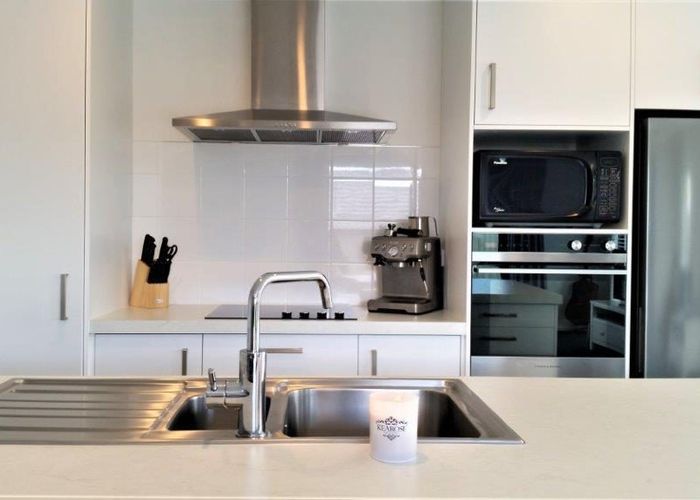  at 6 Mercury Lane, Papamoa