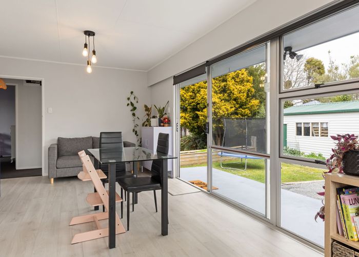  at 24A Bruce Avenue, Glenview, Hamilton