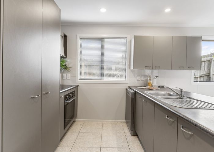  at 28 Toomer Place, Beachlands, Auckland