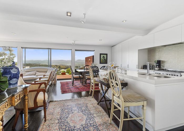 at 55 Mitchell Street, Brooklyn, Wellington