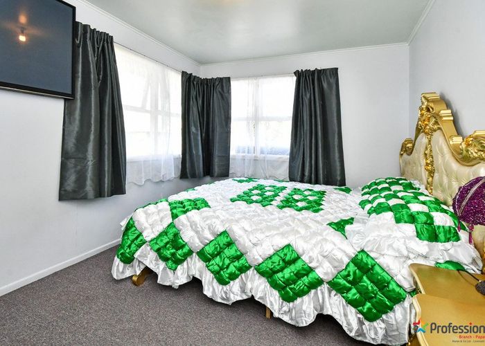  at 32 Tyrone Street, Otara, Manukau City, Auckland