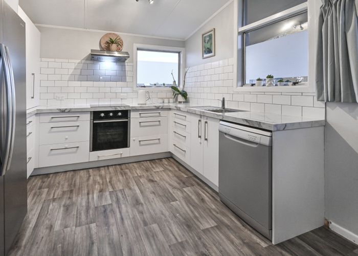  at 30 Folkestone Drive, Flaxmere, Hastings