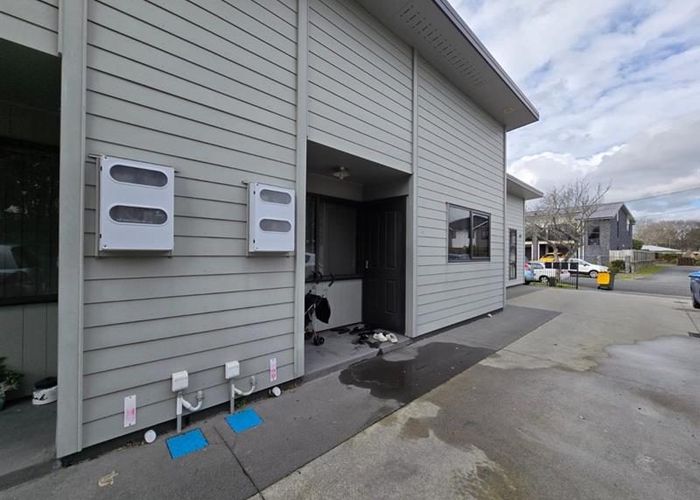  at 2/77 Carrington Avenue, Hillcrest, Hamilton, Waikato