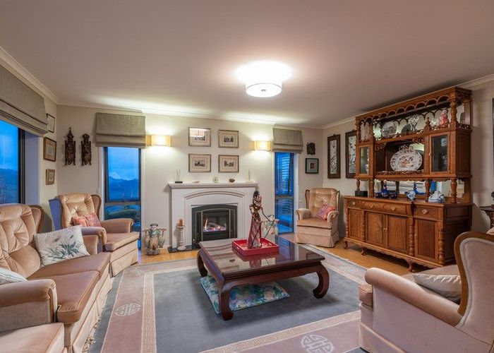  at 32 Seaview Crescent, Hatfields Beach, Orewa