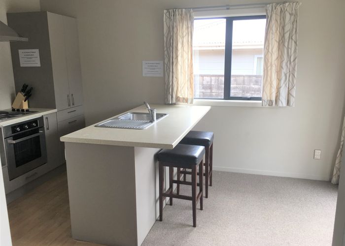  at 1/27 Hogan Street, Hamilton East, Hamilton