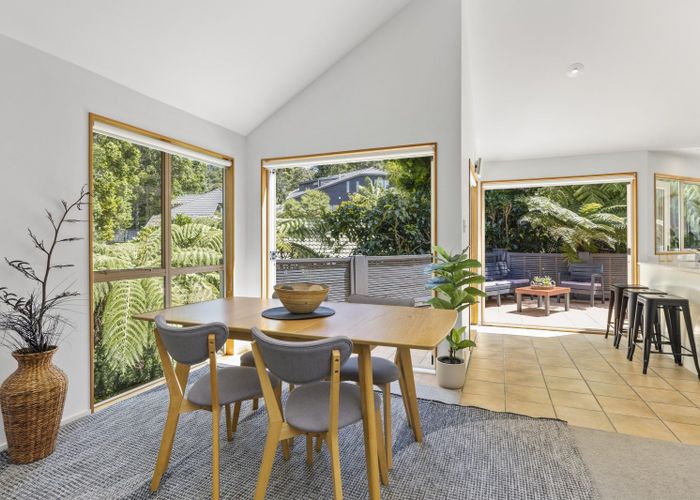  at 1/31 Holdaway Avenue, Northcote, Auckland